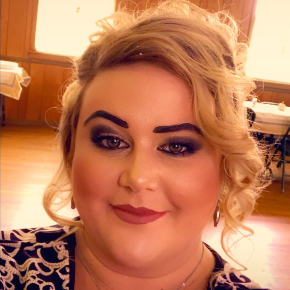 Meet your Posher, Jessica
